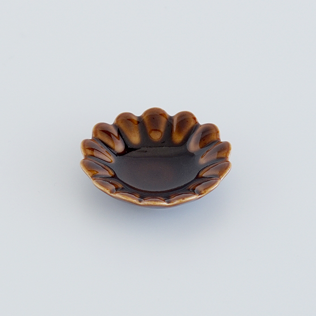 花形豆皿 あめ釉