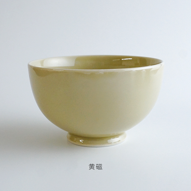 クリーム色の陶器製丸型ボウル　高麗 大久保りさ］丸鉢 – Envelope - エンベロープオンラインショップ
