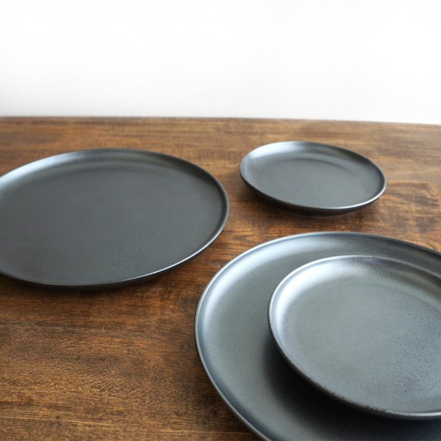 フラット皿 金善製陶所 金善窯 有田焼