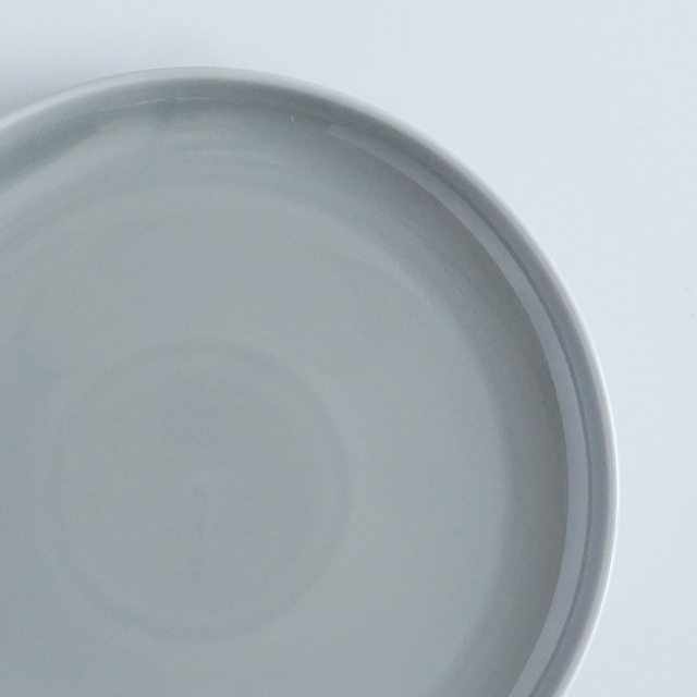 和食器通販　有田焼　窯元　金善窯　丸皿　楕円皿　プレート　菊割　花型　│株式会社金善製陶所