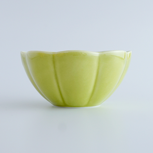 12cm 菊割小鉢 ヒワオリベ