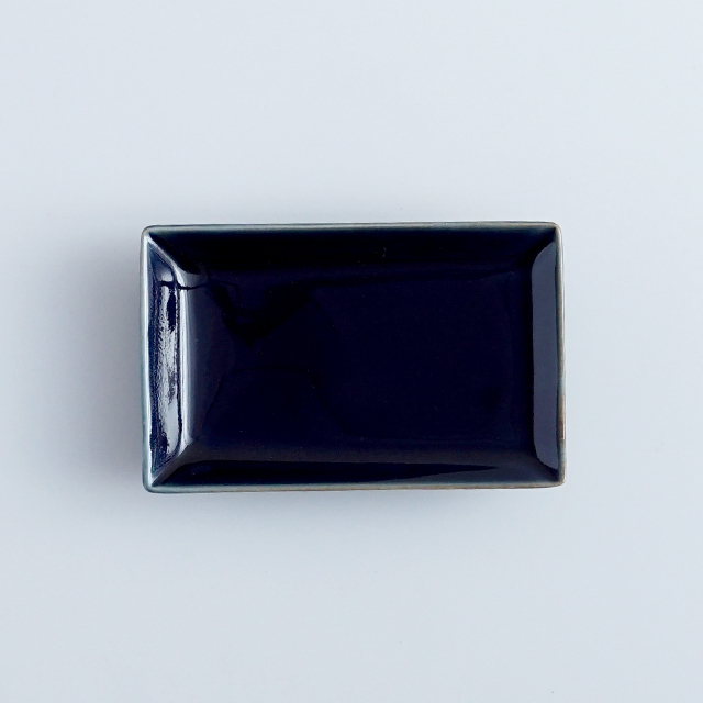 和食器通販　有田焼　窯元　金善窯　角皿　醤油皿　丸皿　オリーブオイル皿　お手塩皿　小皿　│株式会社金善製陶所