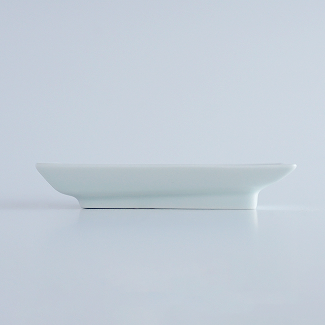 和食器通販　有田焼　窯元　金善窯　角皿　醤油皿　丸皿　オリーブオイル皿　お手塩皿　小皿　│株式会社金善製陶所