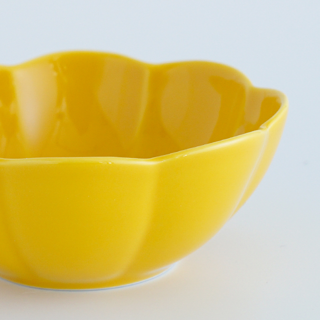 11cm 菊割小鉢 イエロー