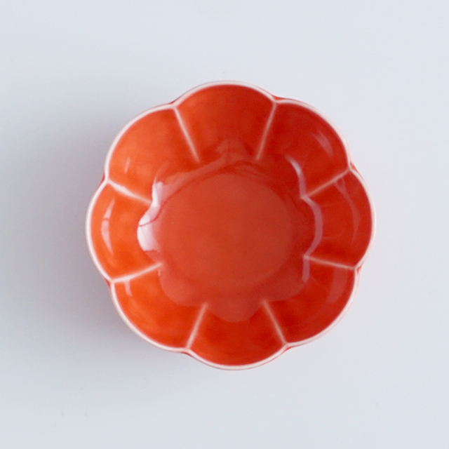 和食器通販　有田焼　窯元　金善窯　菊割　小鉢　鉢　ボウル　菊　花　│株式会社金善製陶所