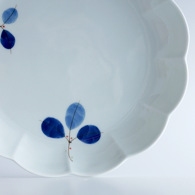 和食器通販　有田焼　窯元　金善窯　菊割　皿　深皿　プレート　菊　花　│株式会社金善製陶所