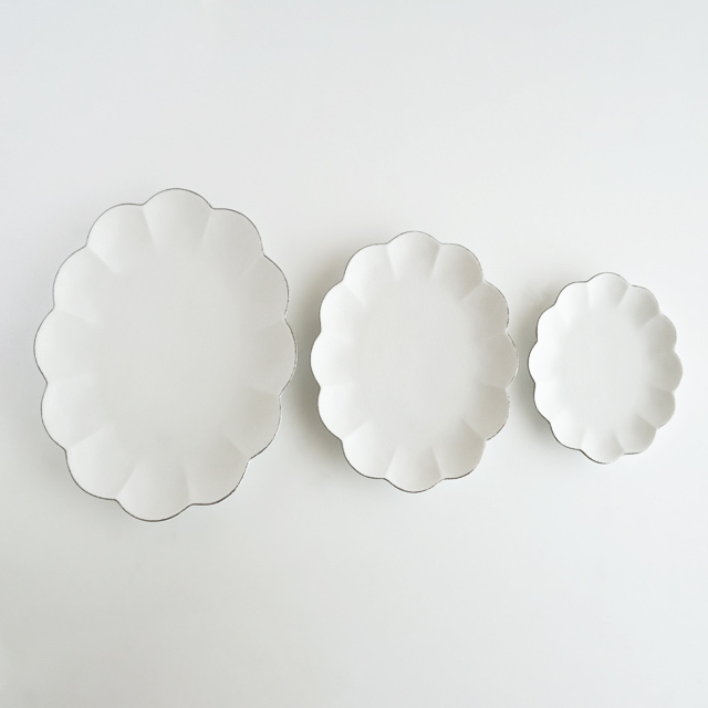 楕円菊割皿 スノープラチナ [14cm-25cm] 3サイズ
