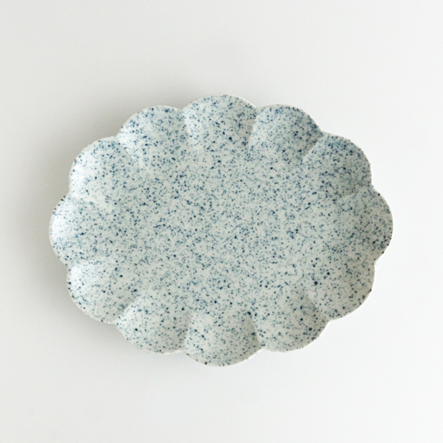 楕円菊割皿 金善製陶所 金善窯 有田焼