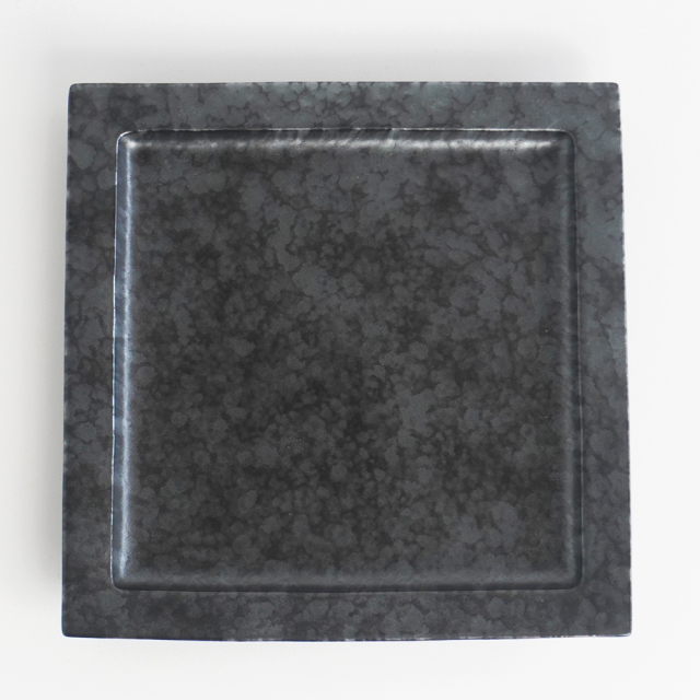 リム正角プレート 黒サビ絞りマット【3サイズ】（14cm-23.5cm）