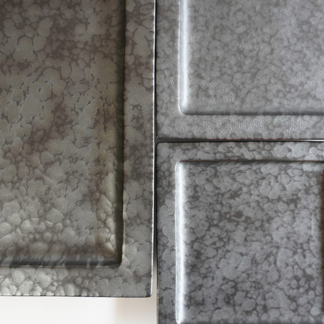 リム正角プレート 黒サビ絞りマット【3サイズ】（14cm-23.5cm）