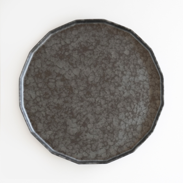 十六角プレート 黒サビ絞りマット【3サイズ】（15.5cm-23.5cm）