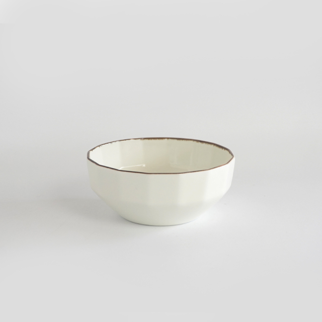 十六角ボウル ホワイト釉サビ【2サイズ】(10.5cm-18cm)