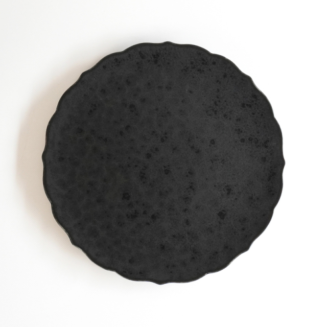 桔梗プレート 黒陶【3サイズ】（190-230）