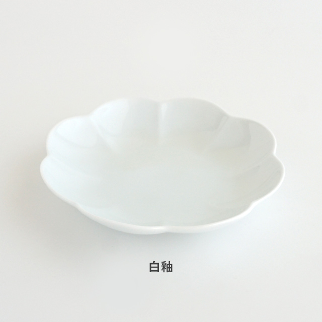 アウトレット] 菊割皿 15cm (3色)