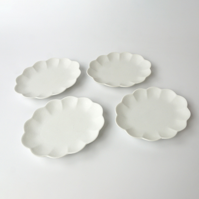 アウトレット] 楕円菊割皿14cm スノー