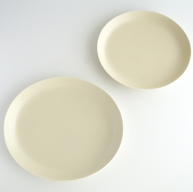 アウトレット]オーバルプレート 白磁マット 2サイズ [21.5cm-25.5cm]