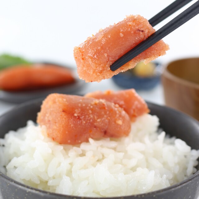 唐戸市場で人気No,1 お買い得 辛子明太子（切子） 500g