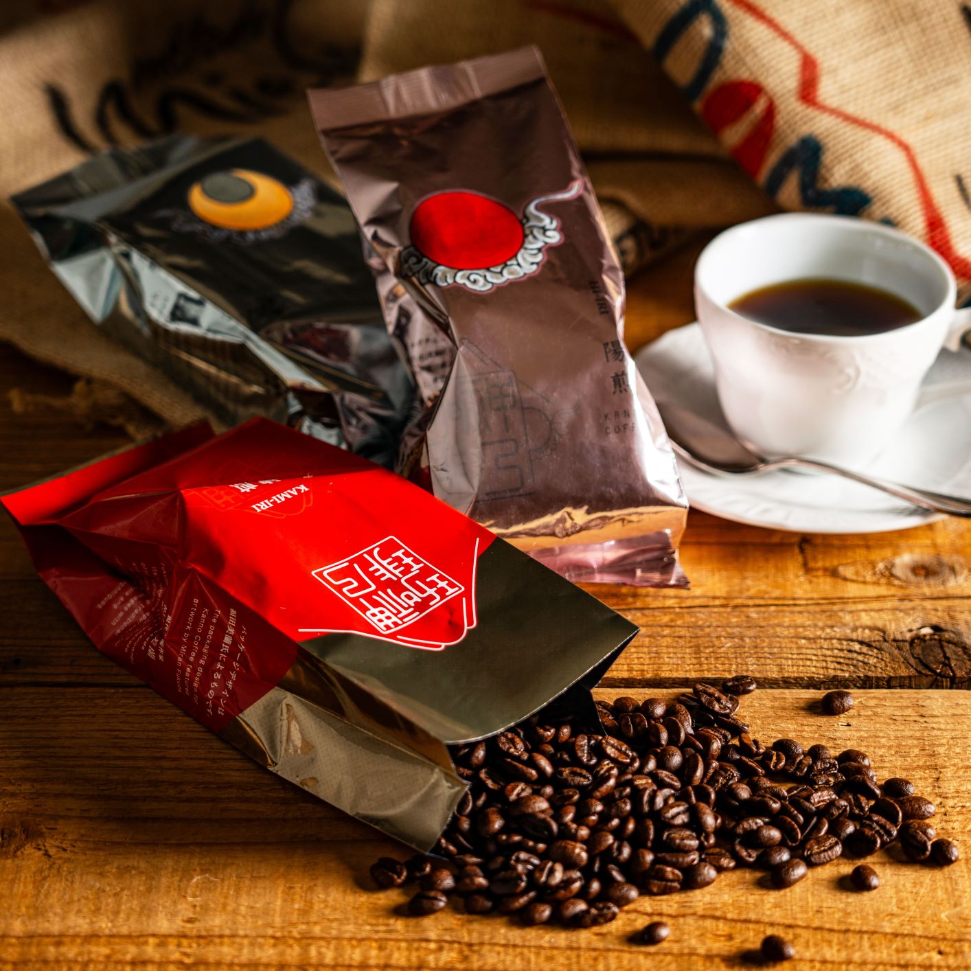 【月1回】スペシャルティコーヒー定期便「ビタータイプ」400g（神煎・月煎各150g、シーズナル100g）