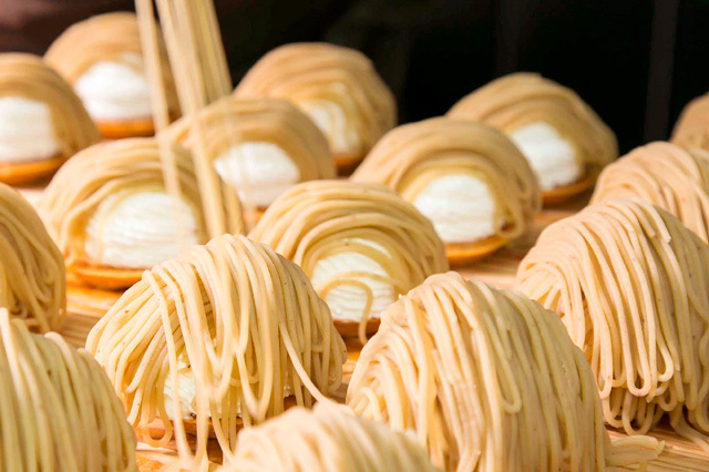 栗の木テラスのモンブラン 4個入（冷凍）○数量限定商品 桜井甘精堂