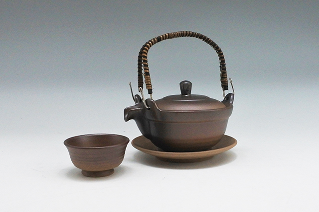 未使用品】前畑陶器庫山窯金彩狩衣土瓶茶器【超プレミアム】な逸品入手