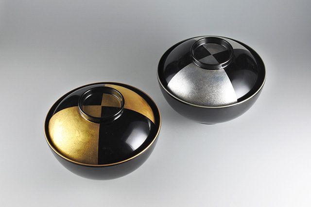 欅荒筋松葉見返 御煮物椀 塗師 上出哲斎造 加賀山中布着塗 五客揃 木製 欅荒筋松葉見返 御煮物椀 塗師 上出哲斎造 加賀山中布