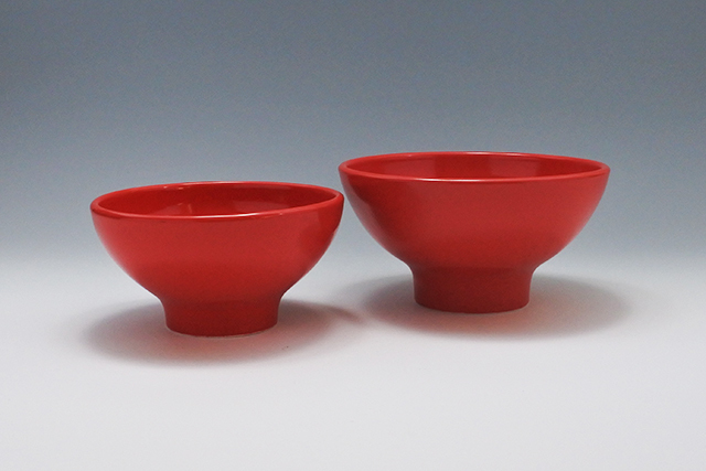 美濃焼】インパクト大！紅 丸高台丼 中直径16cm／大直径19cm