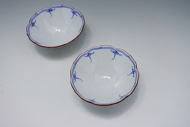 有田焼】洸琳窯 桔梗渕高台小鉢 直径12cm×高さ5cm