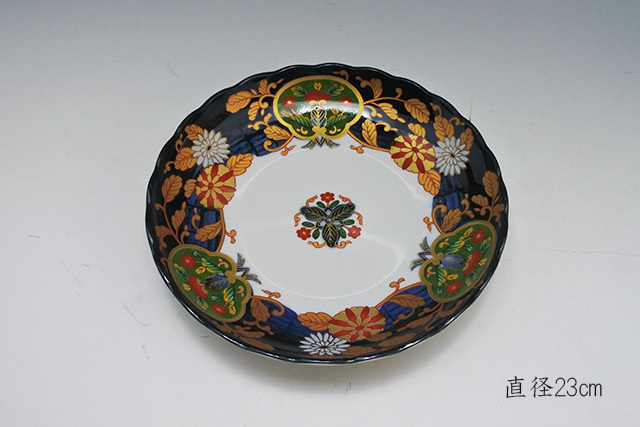 country 美濃焼　“黒岩卓実“作 赤絵8寸皿　織部8寸強皿 各1枚 country様専用 美濃焼 “黒岩卓実“作 赤絵8寸皿 織部8寸強皿 各1