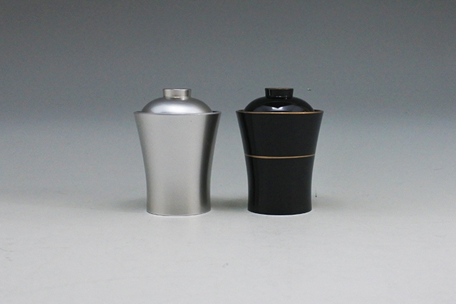 未使用　黒刷毛目松葉　懐石揃10客(懐石膳/椀/盃/杓子/盆/他) 未使用黒刷毛目松葉懐石揃10客(懐石膳/椀/盃/杓子/盆/他)