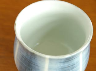 山中窯 はくせんの湯呑を上から見たところ