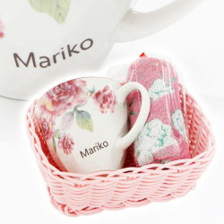 母の日や女性へのプレゼントにばらぞの名入れマグカップ タオル 名入れプレゼントkarin