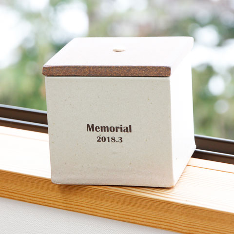 誕生日プレゼントや結婚記念日におすすめの信楽焼　名入れ 小箱 Angel