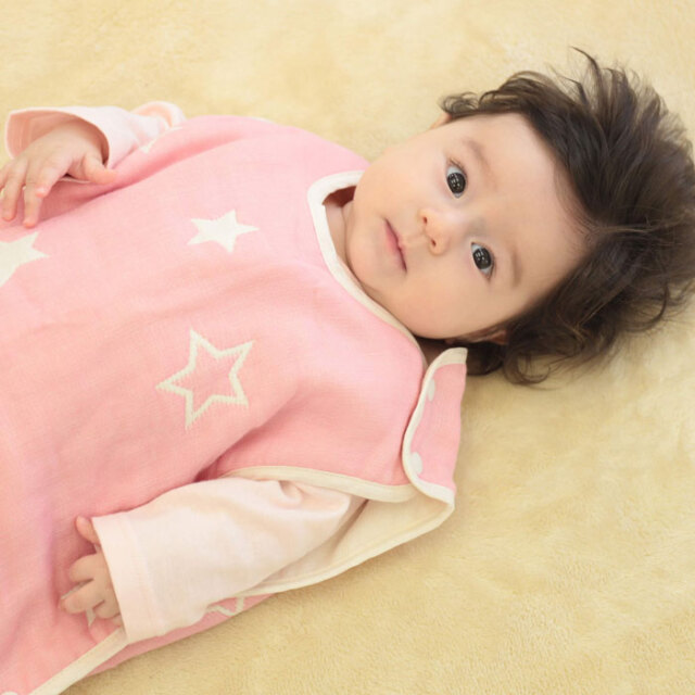 赤ちゃんのご出産祝いなら名前入り 出産祝い 6層ガーゼスリーパー ジャガード織 星柄