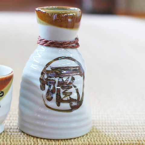 美濃焼名入れペアお猪口・徳利セット　木箱入り