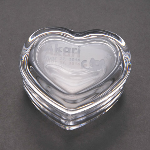 オリジナル小物入れ ハート型 [手描き・オリジナルデザイン]