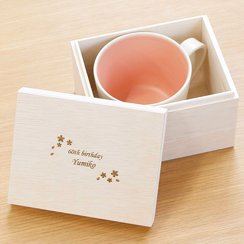 オリジナル木箱入り 信楽焼 おうちカフェマグカップ　Laser[手描き・オリジナルデザイン]