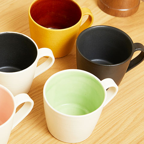 オリジナル木箱入り 信楽焼 おうちカフェマグカップ　Laser[手描き・オリジナルデザイン]