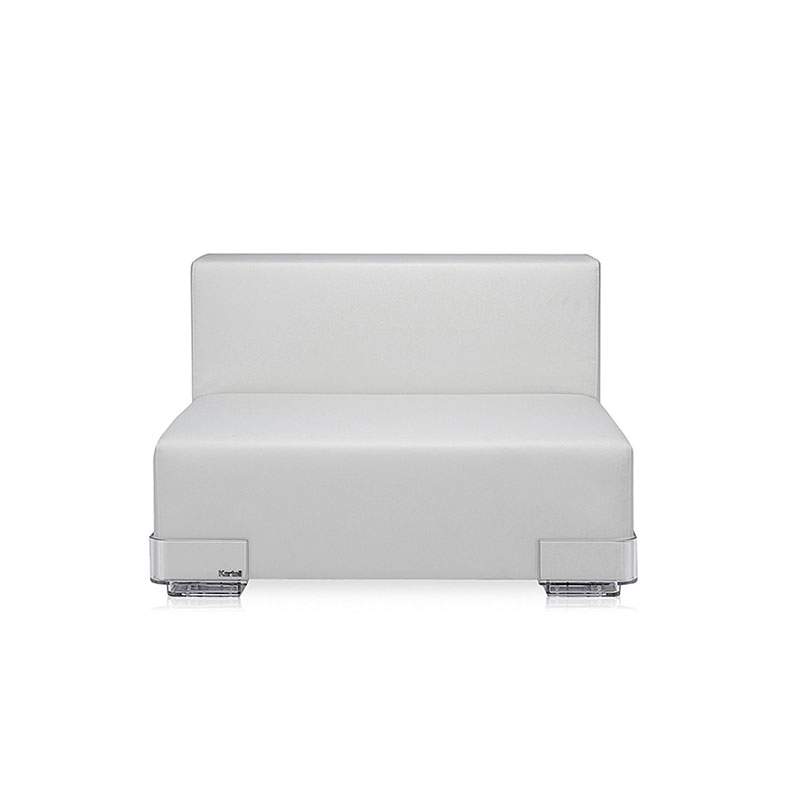 PLASTICS　（プラスティックス　センター）　Piero Lissoni　