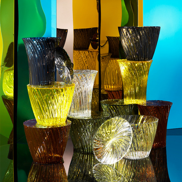 Kartell JOLLY カルテル ジョリー アクリル サイドテーブル Kartell