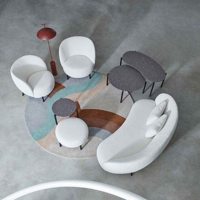Lunam Armchair (ルナム アームチェアオルセット)