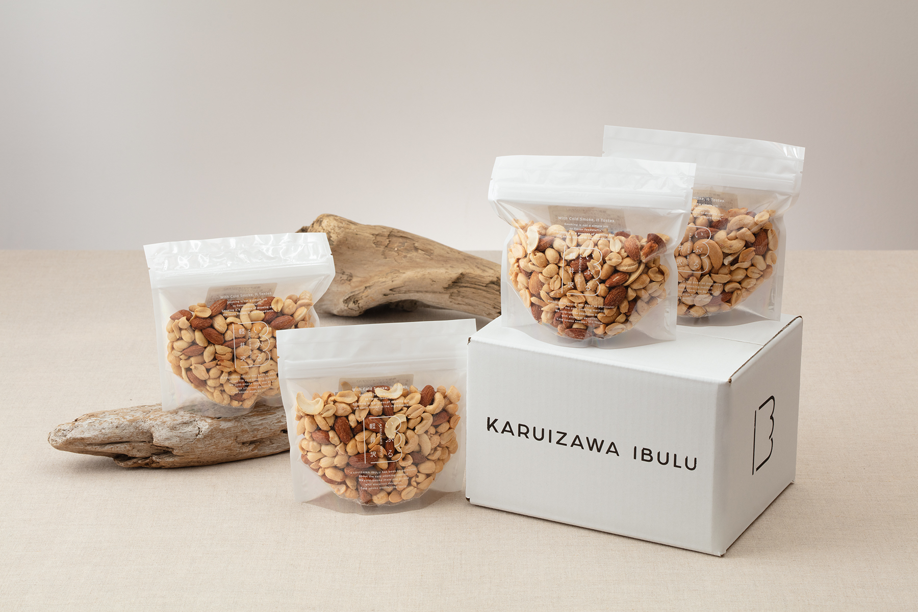 〈 燻製ナッツオリジナルブレンドまとめ買い | 送料無料 〉200g×4個