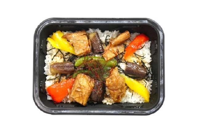 KaRuNa LUNCH BOX やきとり丼