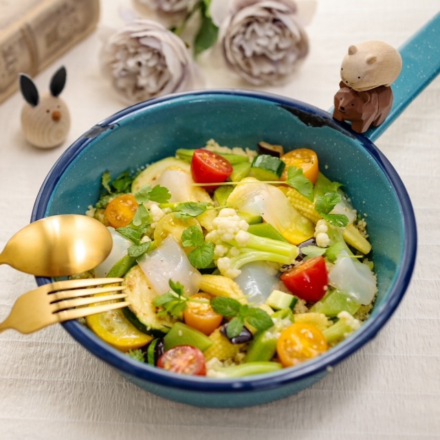 レシピ　夏野菜とヴィーガンのイカのタブレ