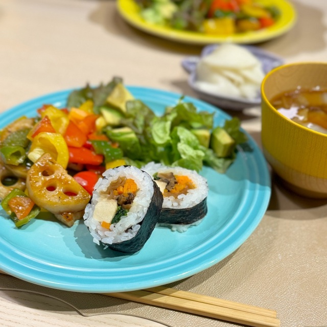 かるなぁ 精進太巻き寿司