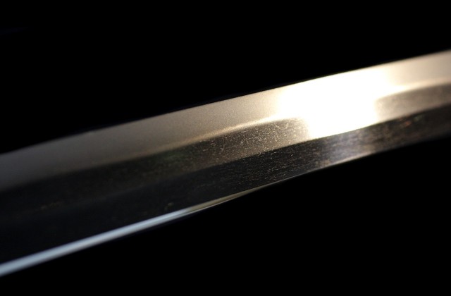 康継大鑑 葵紋）以南蛮鉄於武州江戸越前康継 けさ度々末世剣是也本多飛騨
