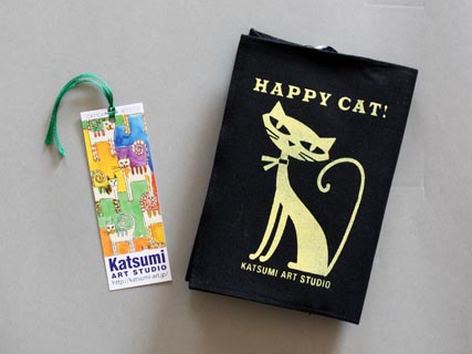 ハッピーキャット：ブックカバー（ブラック）