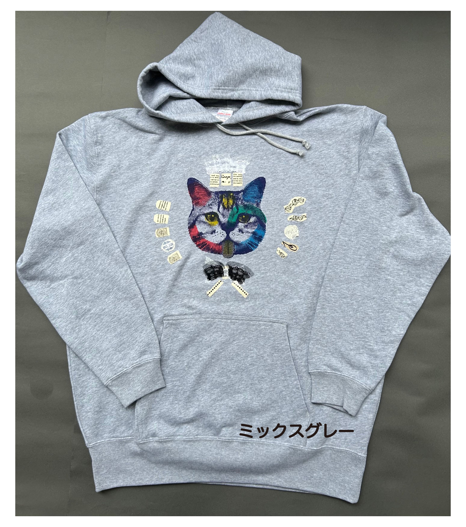 【猫柄】カツミアート（松下カツミ）パーカー：ワンオフパーカー：Style.024（XLサイズ）