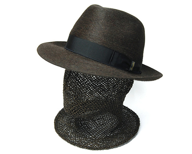 ”Borsalino(ボルサリーノ)”ファーフェルト中折れ帽 GRIFONE SILCHI 11542