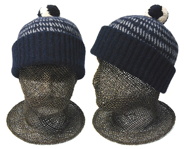 cableami　ケーブルアミ　ボンボン付きアルパカニットキャップ 　着用イメージ