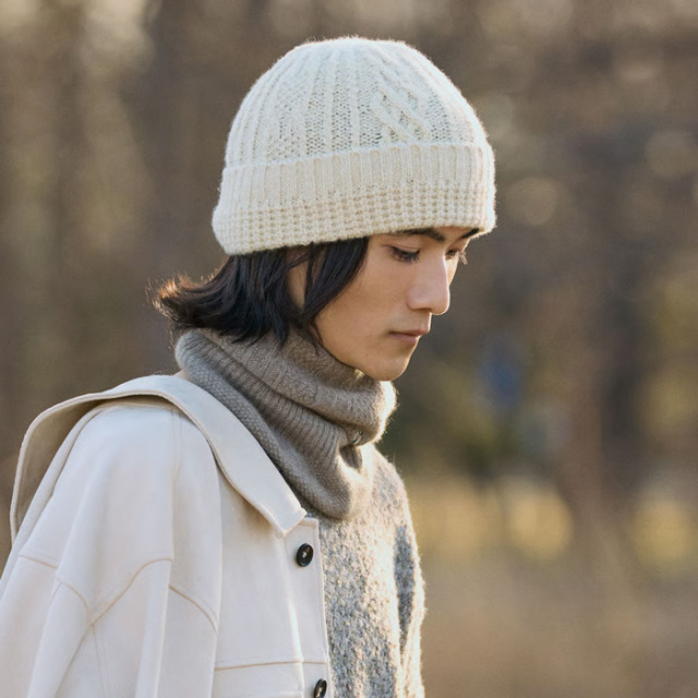 新品タグ付き　chisaki  チサキ　ニット帽　帽子 chisaki(チサキ) ニットキャップ Hope ニット帽 レディース 秋冬